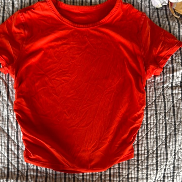 lululemon athletica Red Short Sleeve Tee - Picture 1 of 3